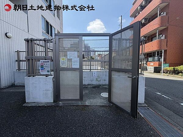 ゴミ収集場所