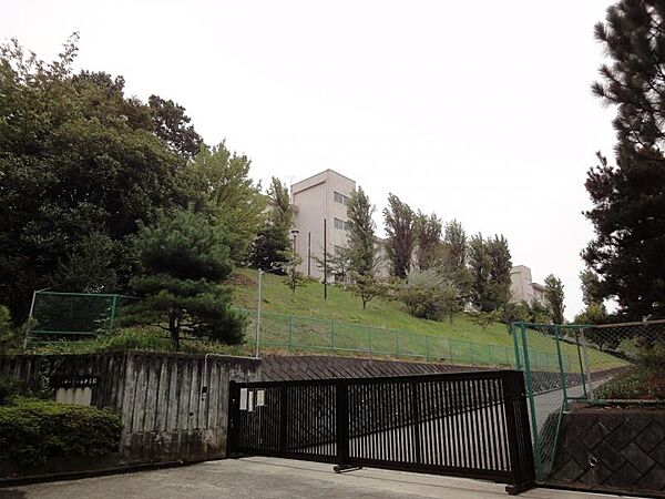 八王子市立 松が谷中学校