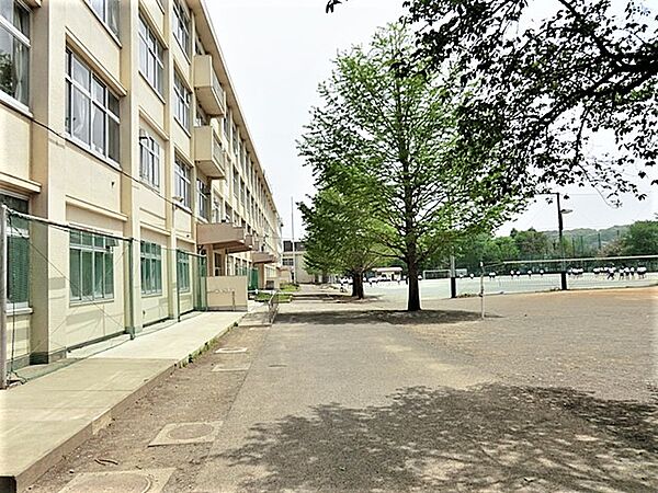 八王子市立　打越中学校