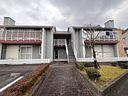 三雲駅より徒歩33分 2階 築25年5ヶ月の賃貸物件