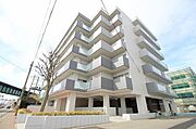 白山駅より徒歩10分 築38年7ヶ月 6階建の賃貸物件