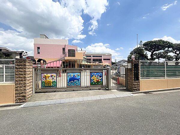 新倉幼稚園・徒歩9分