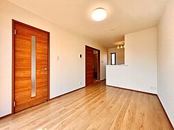 ヴィラ　アリエッタ （Villa Arietta） 102 2階2LDKのリビング/ダイニング