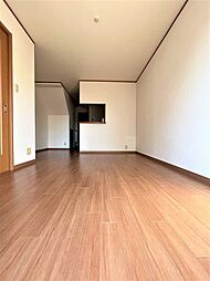 gracia　壱番館 102 2階2LDKのリビング/ダイニング