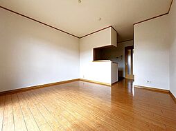 サニーヒル東前　A棟 103 2階2LDKのリビング/ダイニング