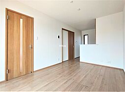 ソフィア　ガーデン 105 2階2LDKのリビング/ダイニング