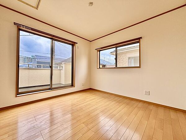 室内はいつも明るい印象なので気持ちの良い朝を迎えられます。