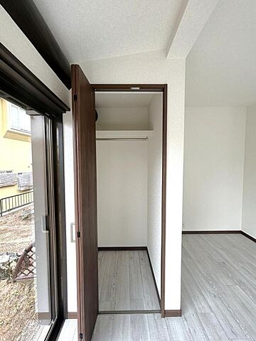 収納 飯塚市柏の森146-10