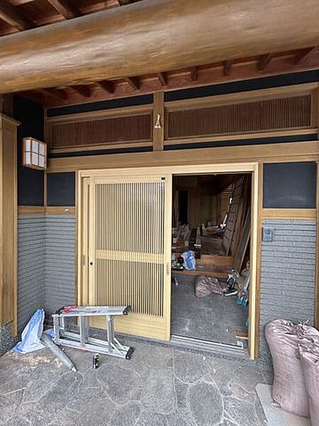 【リフォーム中7月17日更新】玄関の写真別角度です。