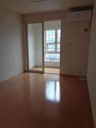 トレフルＧ 105 1階2DKのリビング/ダイニング