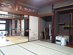 余座戸建 1 1階9DKの寝室