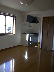 ファミーユＳ弐番館 305 3階2LDKのリビング/ダイニング