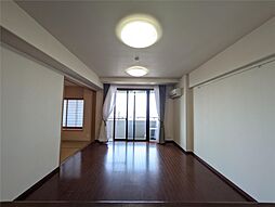 サーパス鶴賀 9階2SLDKのリビング/ダイニング