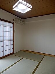 エレガント春山 305 3階1Kの寝室