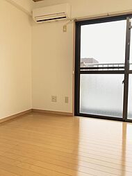 エレガント春山 402 4階1Kのリビング/ダイニング