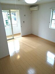 メゾン・ド・ルナ 101 1階1Kのリビング/ダイニング