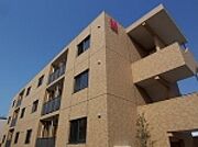 越前開発駅より徒歩24分 築17年8ヶ月 3階建の賃貸物件