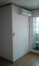 イ−スト　ヴィラ 202 2階2LDKのリビング/ダイニング