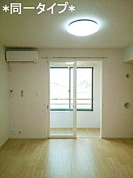 エバーグリーン月見 103 1階ワンルームの寝室