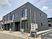 GRANDFIELDA 1階 築2年11ヶ月の賃貸物件