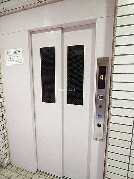 エレベーターホール。