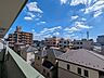バルコニー：【長毛】前面に高い建物はなく、４階からの眺望は良好です。