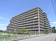 朝倉街道駅より徒歩16分 築27年9ヶ月 10階建の賃貸物件