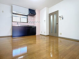 ラクーンパレス 305号室 3階2DKのリビング/ダイニング