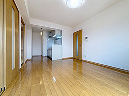 グランデル A305号室 3階3LDKのリビング/ダイニング