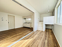 s.a.box寺家B棟 203号室 2階1LDKのリビング/ダイニング