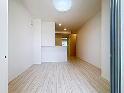 イーストヒルズI 101号室 1階1LDKのリビング/ダイニング