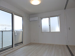 ピアチェーレアミカ 202号室 2階4LDKのリビング/ダイニング