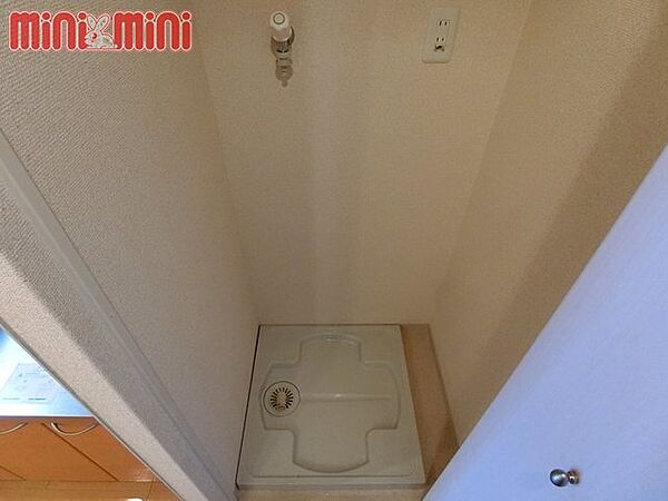 画像24:洗濯機は室内だと楽です。