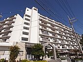 神戸市長田区滝谷町１丁目 10階建 築36年のイメージ
