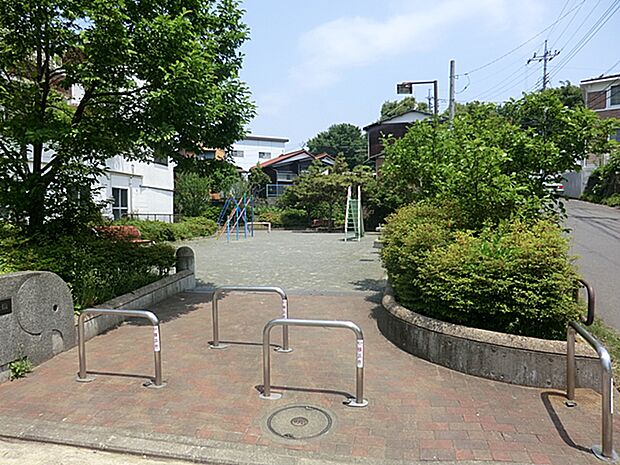 中田原公園まで約750m