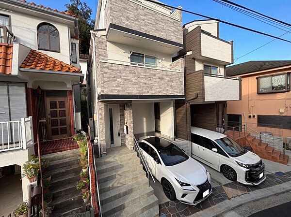 ●〇風通しの良い住宅地　ゆとりのある住宅地　部屋の窓を開けるとそこには心地よい風が・・・〇●