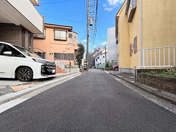 ●〇緑に恵まれたエリアで、毎日のお散歩も気持ちよさそうです。自然に包まれた穏やかな暮らし〇●