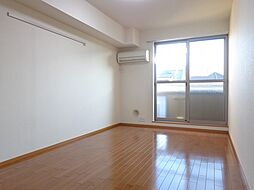 Ｖｅｒｄｏｒ 105 1階1Kのリビング/ダイニング