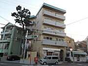 関大前駅より徒歩2分 3階 築51年10ヶ月の賃貸物件