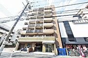 ストリーム江坂 8階 築23年8ヶ月の賃貸物件