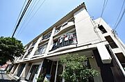 江坂駅より徒歩18分 3階 築52年1ヶ月の賃貸物件