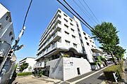 吹田駅より徒歩7分 2階 築33年の賃貸物件