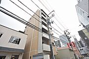 江坂駅より徒歩2分 2階 築14年11ヶ月の賃貸物件
