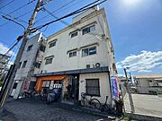 吹田駅より徒歩11分 3階 築42年4ヶ月の賃貸物件