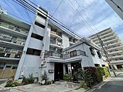 江坂駅より徒歩7分 3階 築52年9ヶ月の賃貸物件