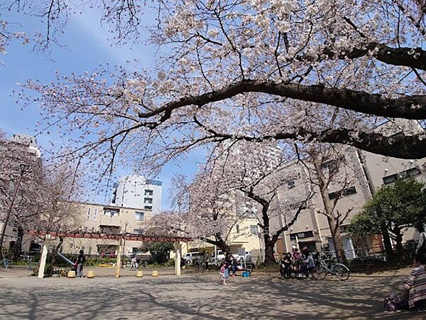 駅前町公園