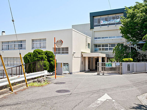 横浜市立笹下中学校