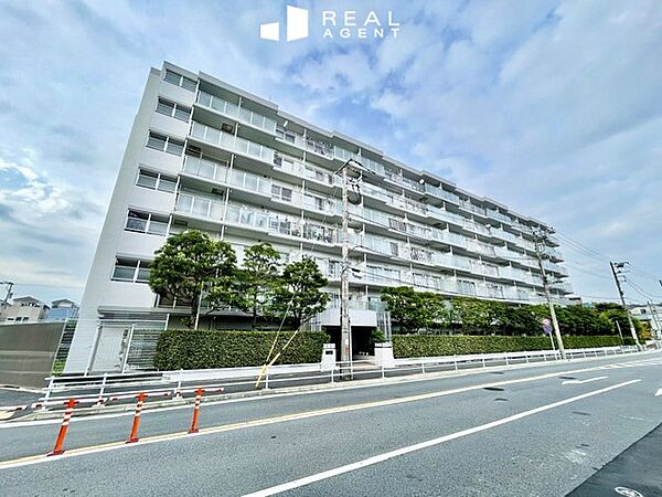 ペット飼育可！緑豊かな周辺環境、お子様やペットとのお散歩コースも充実します♪