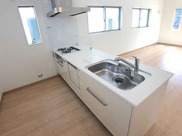 キッチンを拡大表示