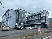 深川駅より徒歩28分 築33年7ヶ月 3階建の賃貸物件